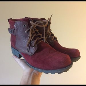 Women’s Red Boots